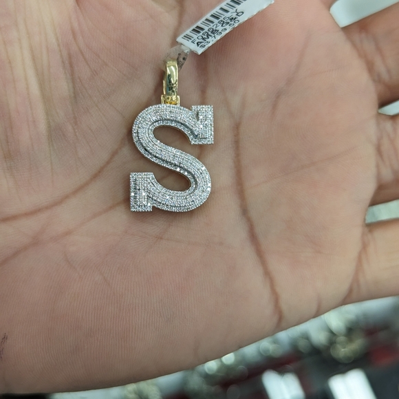Real diamond 10kt Gold Initial S Block Letter Pendant